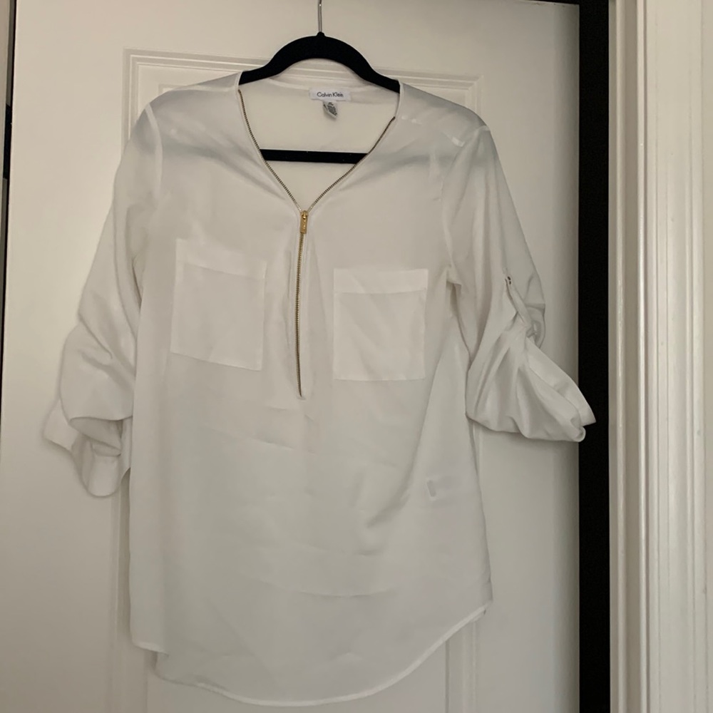 Calvin Klein flows blouse
